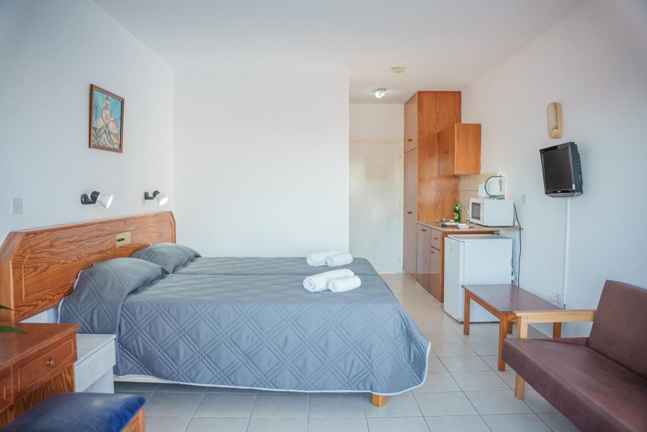Konnos Bay Gardens Aparthotel Protaras Exteriör bild